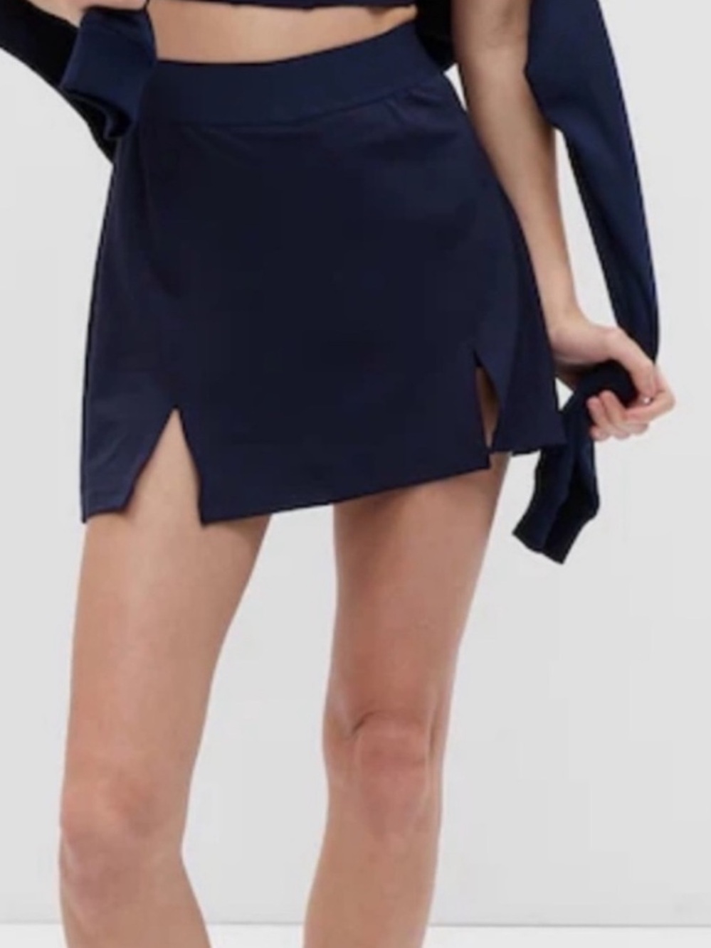NWOT GAPFit eclipse Split-Front Athletic Skort in navy